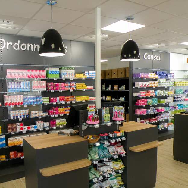 Pharmacie de Moulon 5